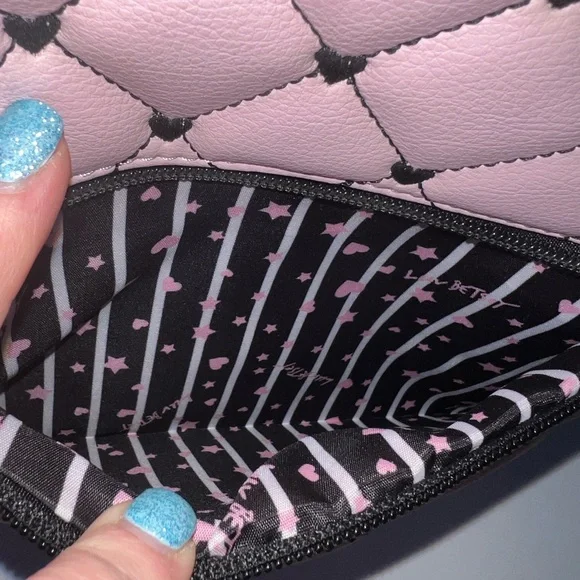 NWT Luv Betsey by Betsey Johnson Pink Quilted Backpack with Black Hearts - Picture 6 of 12